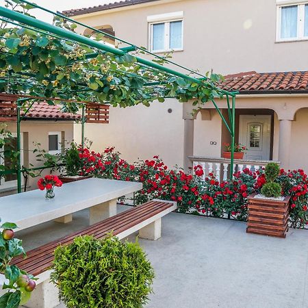 Apartment Suncica Pula Exteriér fotografie