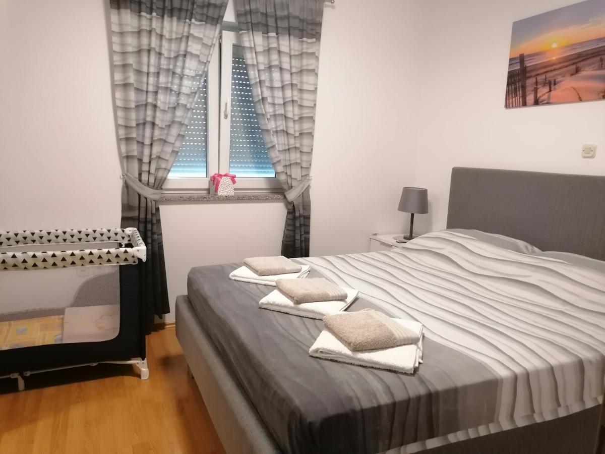 Apartment Suncica Pula Exteriér fotografie
